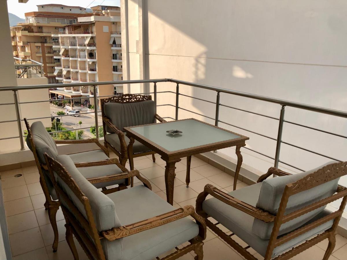 Lorenso Guest House Sarande Exterior photo