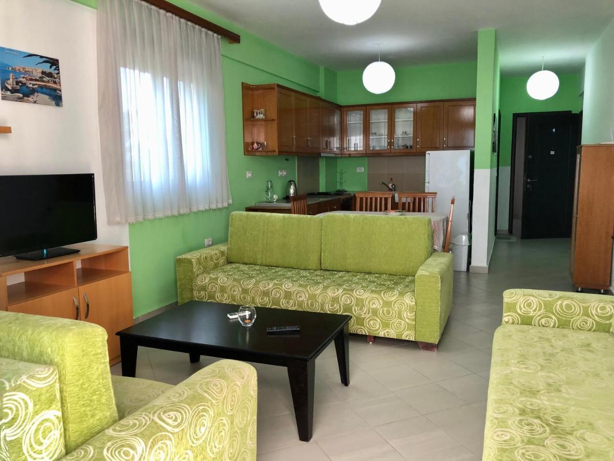 Lorenso Guest House Sarande Exterior photo